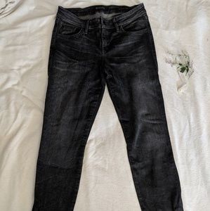 Guess ankle fit zip jeans